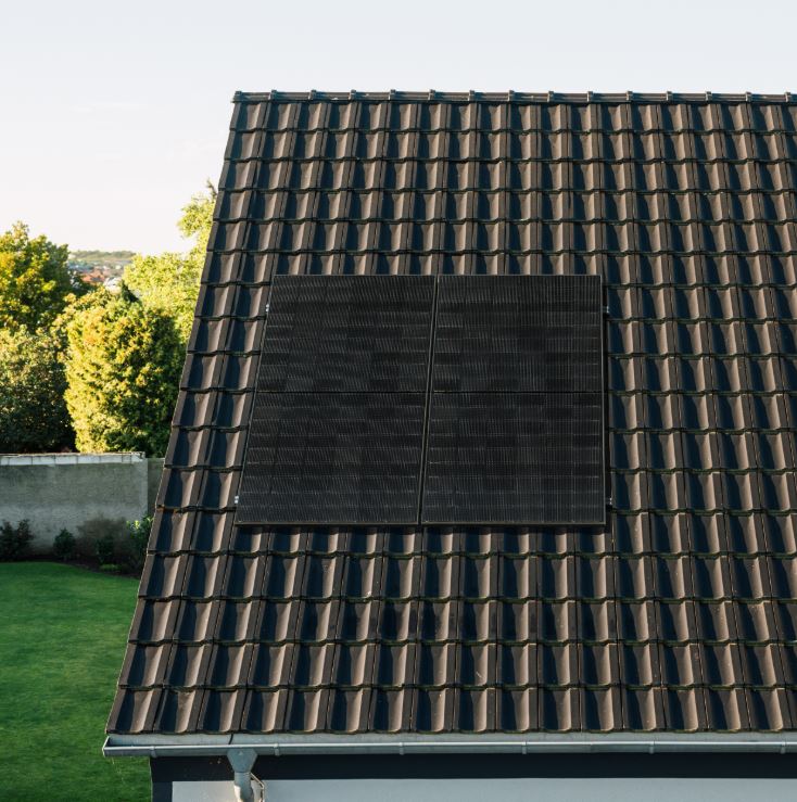 Zonnepaneel Schuin dak | Zonder Batterij | 2 Stuks